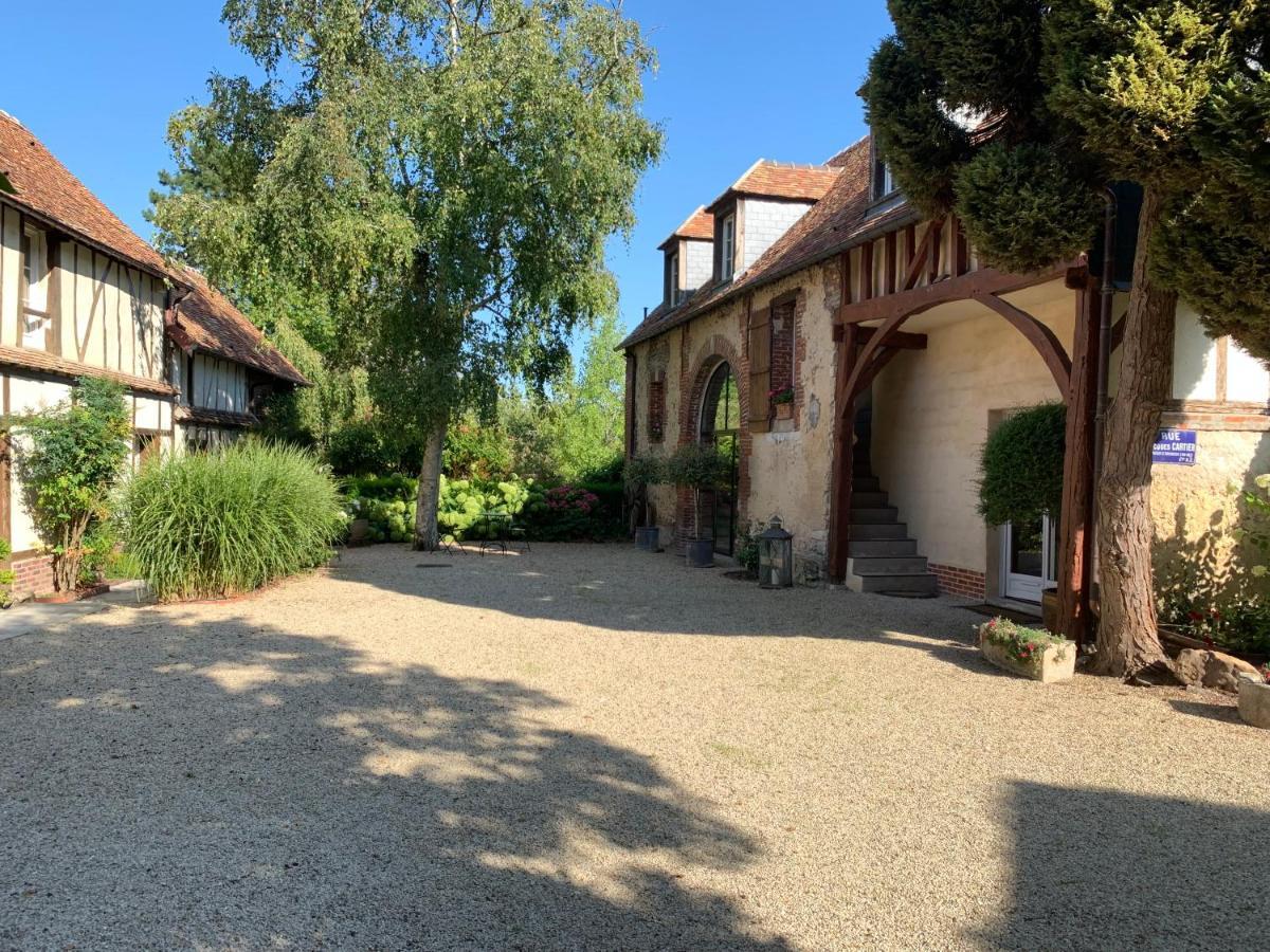 Le Puits D'Angle Bed & Breakfast Thibivillers Exterior photo
